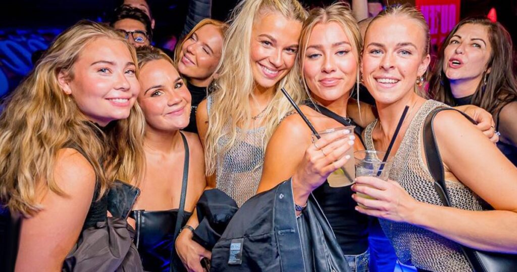 Prague nightlife girls